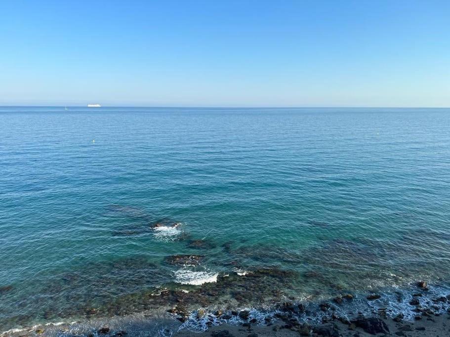 Benalmadena Costa Malaga Apartamento Muy Acogedor Con Vistas Al Mar Terraza Gigante Para Verano E Invierno Parking Exterior foto